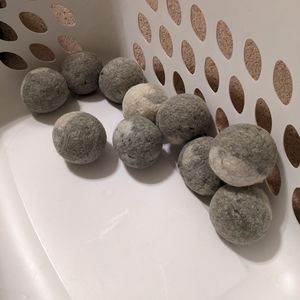 Used wool dryer balls